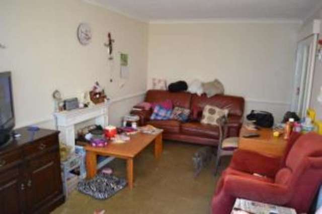  Image of 3 bedroom Bungalow for sale in Rosemary Way Jaywick Clacton-on-Sea CO15 at Jaywick Clacton-on-Sea Jaywick, CO15 2SB
