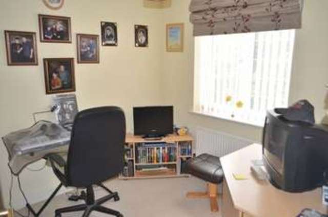  Image of 4 bedroom Detached house for sale in Johnson Drive Scunthorpe DN16 at Johnson Drive  Scunthorpe, DN16 3NT