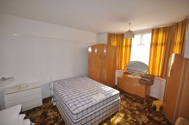  Image of 2 bedroom Detached house for sale in Jubilee Road Kingswood Bristol BS15 at Jubilee Road Kingswood Bristol, BS15 4XG