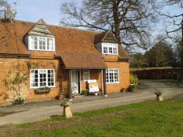  Image of 2 bedroom Cottage to rent in Sherbourne Park Sherbourne Warwick CV35 at Church lane Sherbourne Sherbourne, CV35 8AP