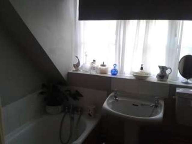  Image of 2 bedroom Cottage to rent in Sherbourne Park Sherbourne Warwick CV35 at Church lane Sherbourne Sherbourne, CV35 8AP