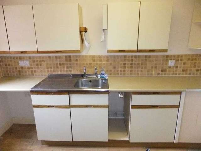  Image of 2 bedroom Retirement Property for sale in Kelvedon Grove Solihull B91 at Kelvedon Grove  Solihull, B91 2UA