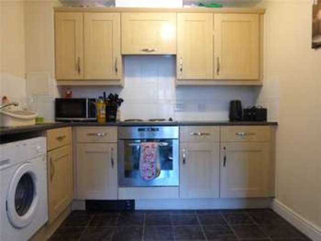  Image of 1 bedroom Apartment to rent in Kelvin Gate Bracknell RG12 at Bracknell Berkshire Easthampstead, RG12 2TP