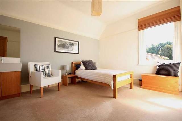  Image of 5 bedroom Detached house for sale in Kendrick Road Reading RG1 at Reading, RG1 5DW