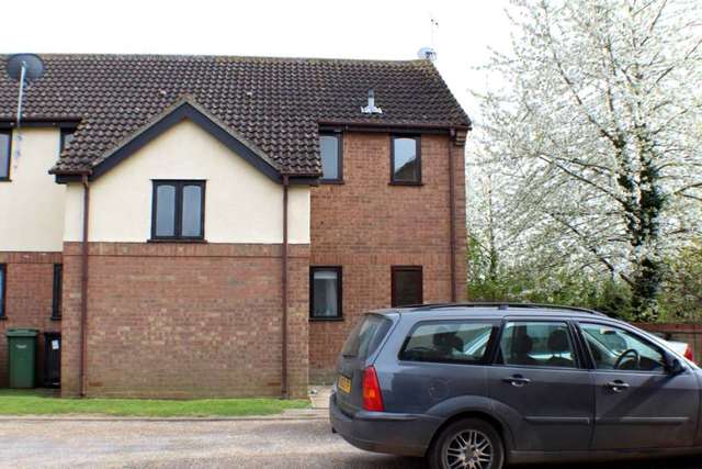  Image of Studio flat to rent in Kennet Close Berinsfield Wallingford OX10 at Kennet Close Berinsfield Wallingford, OX10 7QE