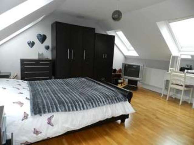  Image of 4 bedroom End of Terrace for sale in Kensington Gardens Haverfordwest SA61 at Haverfordwest Pembrokeshire Haverfordwest, SA61 2RL