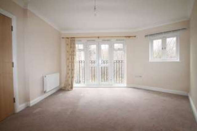  Image of 1 bedroom Flat to rent in Kestrel Road Chatham ME5 at Kestrel Road  Chatham, ME5 8TZ