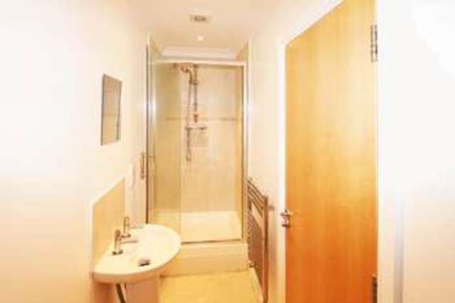  Image of 1 bedroom Flat to rent in Kestrel Road Chatham ME5 at Kestrel Road  Chatham, ME5 8TZ