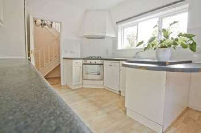  Image of 3 bedroom Detached house to rent in Kidbrooke Grove London SE3 at Kidbrooke Grove  Blackheath, SE3 0PG