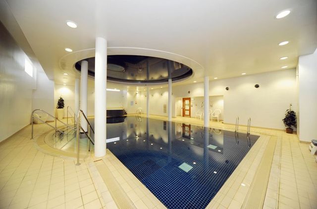  Image of 2 bedroom Flat for sale in Kidderpore Avenue London NW3 at Kidderpore Avenue Hampstead Swiss Cottage, NW3 7SJ