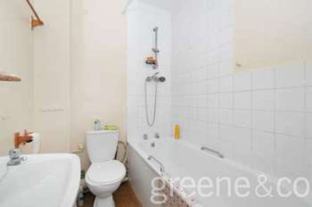  Image of 1 bedroom Flat for sale in Kilburn Park Road London NW6 at London  Maida Vale, NW6 5LD