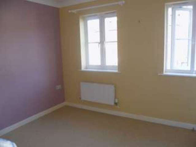  Image of 2 bedroom Terraced house to rent in King Edward Close Calne SN11 at King Edward Close  Calne, SN11 9RQ