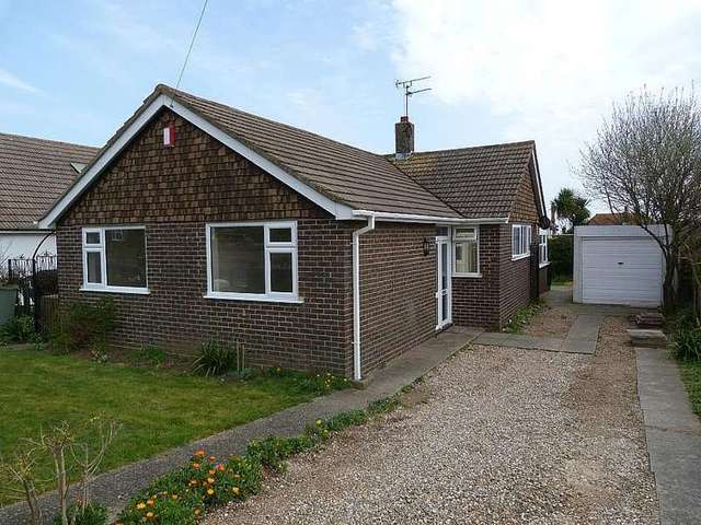  Image of 3 bedroom Bungalow for sale in Kings Avenue Broadstairs CT10 at KINGS AVENUE  BROADSTAIRS, CT10 1DL