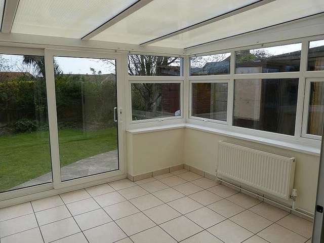  Image of 3 bedroom Bungalow for sale in Kings Avenue Broadstairs CT10 at KINGS AVENUE  BROADSTAIRS, CT10 1DL
