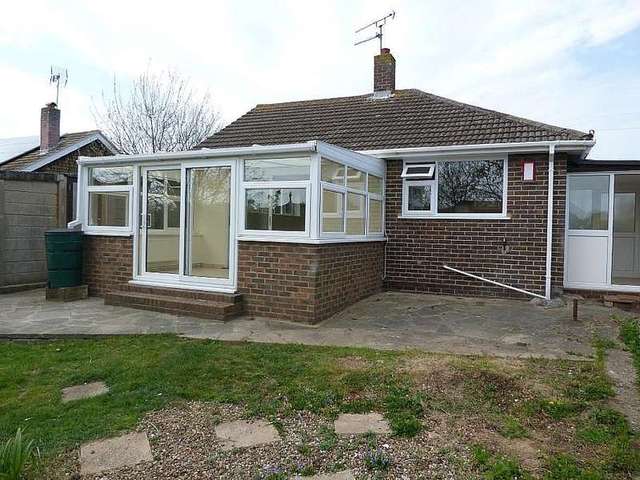  Image of 3 bedroom Bungalow for sale in Kings Avenue Broadstairs CT10 at KINGS AVENUE  BROADSTAIRS, CT10 1DL