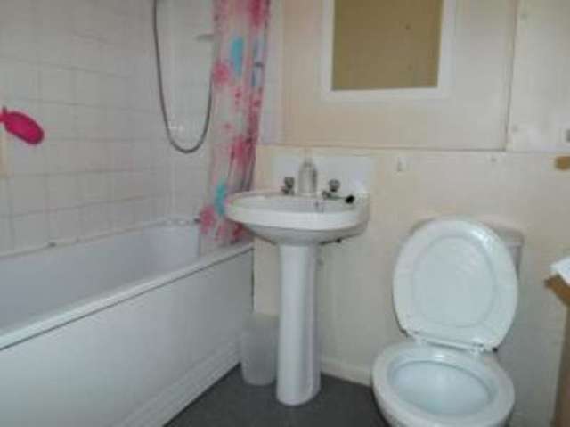  Image of 1 bedroom Terraced house for sale in Kingscote Drive Abbeymead Gloucester GL4 at Abbeymead Gloucester Matson, GL4 4XT