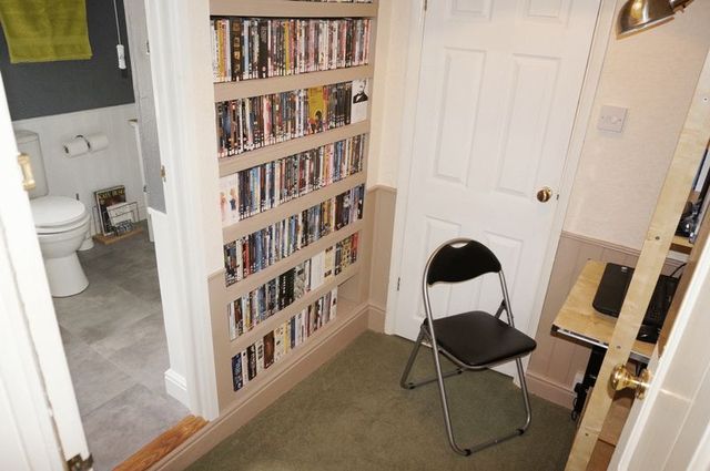  Image of 3 bedroom Terraced house for sale in Kingston Road Taunton TA2 at Kingston Road  Taunton, TA2 7SE