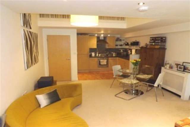  Image of 2 bedroom Flat to rent in Kingswood Sheffield S6 at Sheffield, S6 1RF