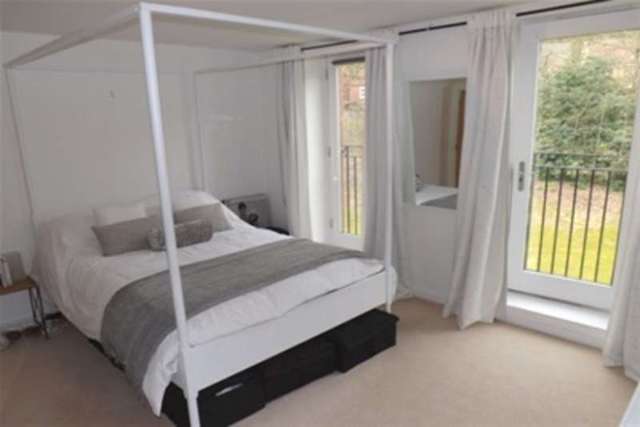  Image of 2 bedroom Flat to rent in Kingswood Sheffield S6 at Sheffield, S6 1RF