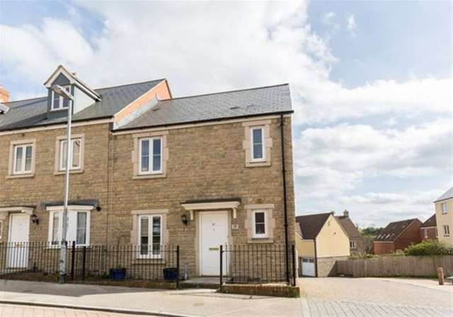  Image of 3 bedroom Terraced house for sale in Knights Maltings Frome BA11 at Frome, BA11 1FJ