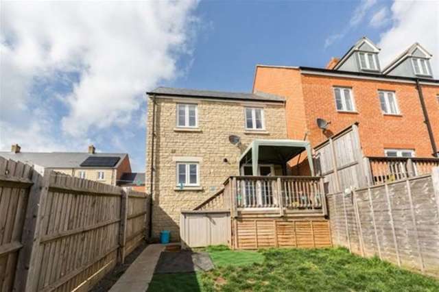  Image of 3 bedroom Terraced house for sale in Knights Maltings Frome BA11 at Frome, BA11 1FJ