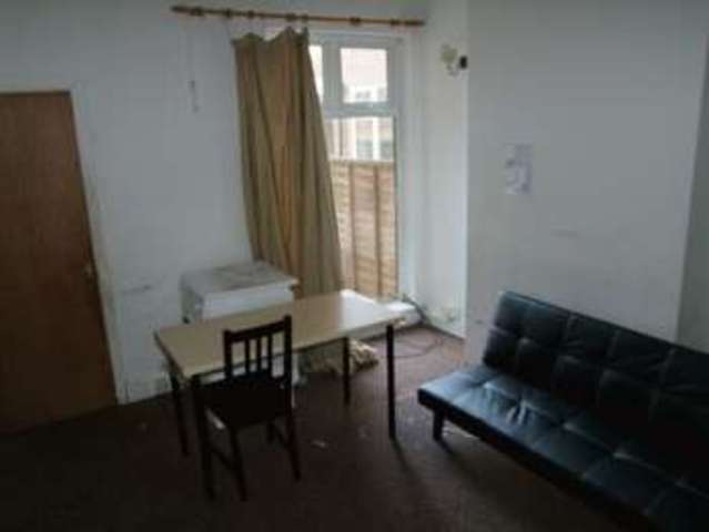  Image of 2 bedroom Terraced house for sale in Knowle Road Sparkhill Birmingham B11 at Knowle Road  Birmingham, B11 3AN