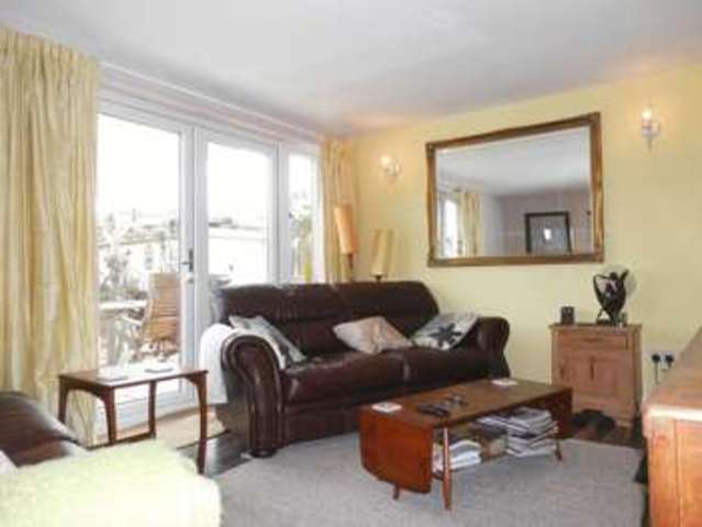  Image of 3 bedroom Semi-Detached house for sale in Laburnum Avenue Sandwich CT13 at Laburnum Avenue  Sandwich, CT13 0AU