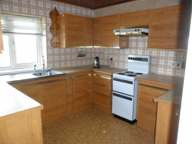  Image of 2 bedroom Maisonette to rent in Laburnum Road Mexborough S64 at laburnum Road  Doncaster, S64 9RU