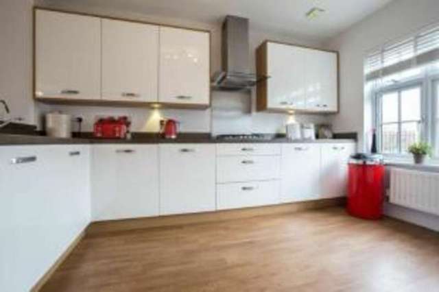  Image of 4 bedroom Detached house for sale in Lakeside Avenue Faversham ME13 at Faversham Kent Oare, ME13 7FE