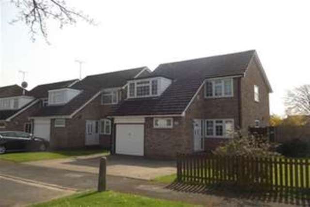  Image of 4 bedroom Detached house to rent in Lammasmead Broxbourne EN10 at Broxbourne, EN10 6PG