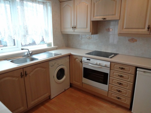  Image of 2 bedroom Terraced house to rent in Landemer Drive Rutherglen Glasgow G73 at Rutherglen Glasgow Glasgow, G73 2TA