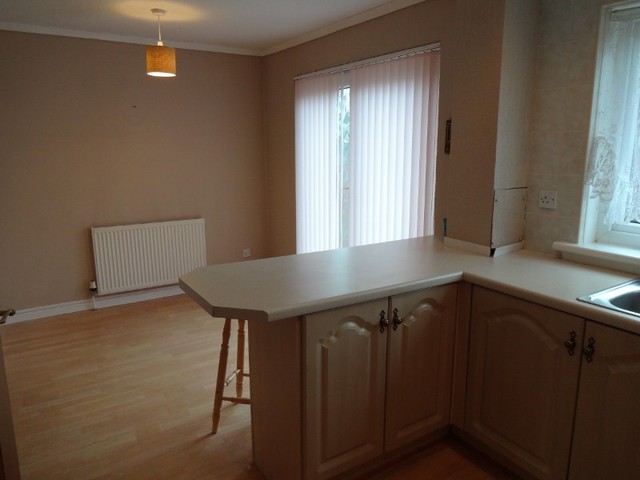  Image of 2 bedroom Terraced house to rent in Landemer Drive Rutherglen Glasgow G73 at Rutherglen Glasgow Glasgow, G73 2TA