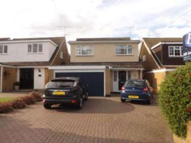  Image of 4 bedroom Detached house for sale in Great Berry Lane Langdon Hills Basildon SS16 at Langdon Hills Basildon Langdon Hills, SS16 6BY