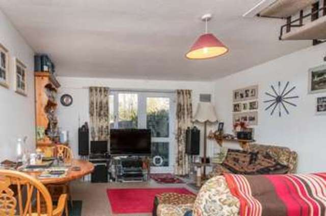 Image of 2 bedroom Terraced house for sale in Kestrel Way Bicester OX26 at Kestrel Way  Bicester, OX26 6YA
