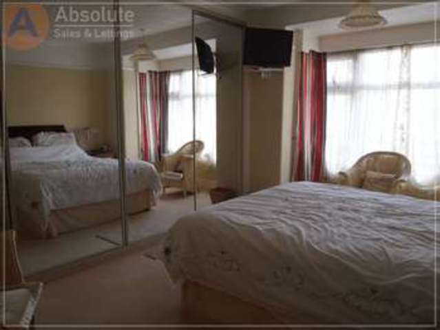  Image of 3 bedroom Semi-Detached house for sale in Laura Grove Paignton TQ3 at Laura Grove Preston Paignton, TQ3 2LP