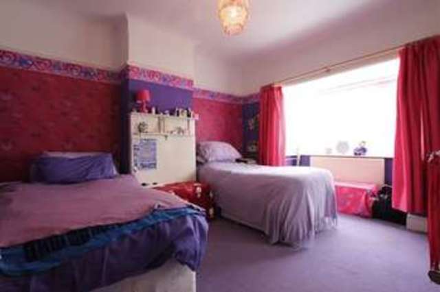  Image of 3 bedroom Bungalow for sale in Laurelhurst Avenue Heswall Wirral CH61 at Laurelhurst Avenue  Pensby, CH61 9NY