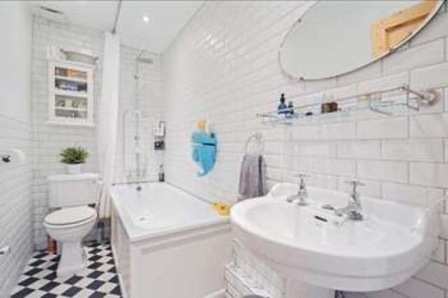  Image of 2 bedroom Flat for sale in Lauriston Road London E9 at Lauriston Road  London, E9 7HA