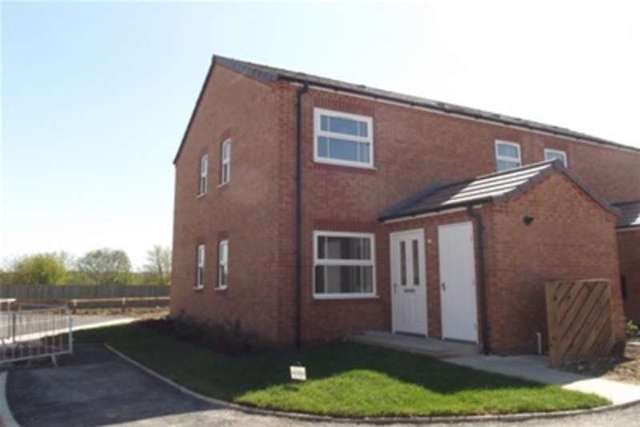  Image of 1 bedroom Detached house to rent in Hollyhocks Close Evesham WR11 at Evesham, WR11 3EQ
