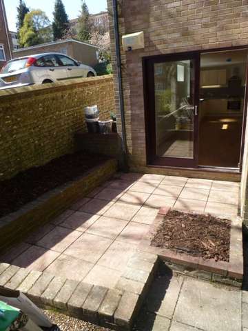  Image of 2 bedroom Flat for sale in Leahurst Court Road Preston Brighton BN1 at Brighton Preston, BN1 6UZ