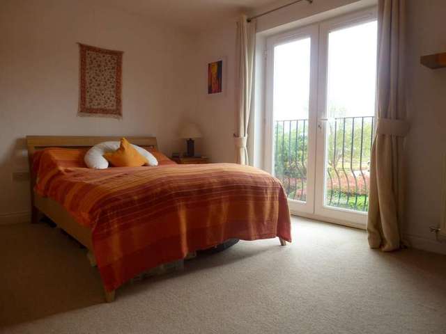  Image of 2 bedroom Flat to rent in Leas Close St. Ives Huntingdon PE27 at St Ives, PE27 5QL