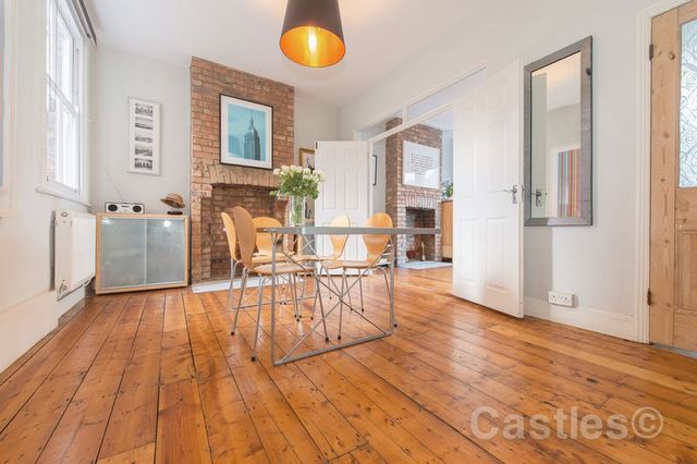  Image of 2 bedroom Terraced house for sale in Leith Road London N22 at Leith Road Wood Green London, N22 5QA