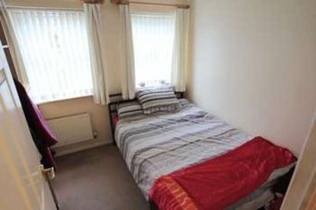  Image of 2 bedroom Flat for sale in Heyesmere Court Aigburth Liverpool L17 at Heyesmere Court  Liverpool, L17 6GE