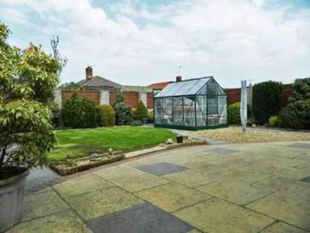  Image of 2 bedroom Detached house for sale in Warwick Close Weston-super-Mare BS22 at Warwick Close Milton Weston-s-Mare, BS22 8NR