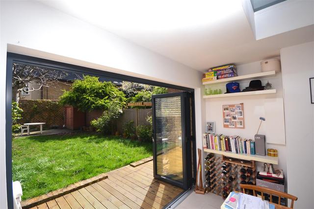  Image of 2 bedroom Property to rent in Leverton Street London NW5 at Kentish Town, NW5 2PG
