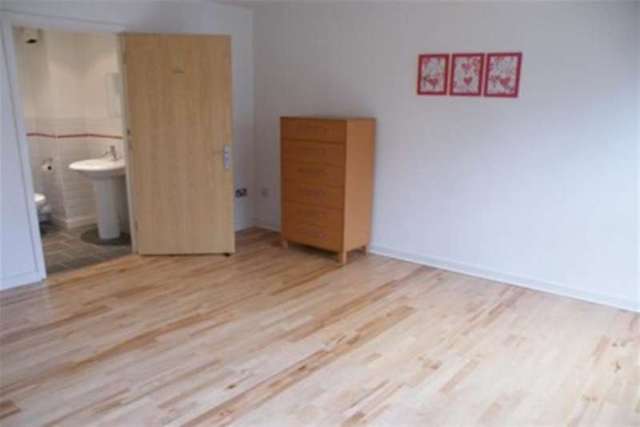  Image of 2 bedroom Flat to rent in Plumptre Street Nottingham NG1 at Nottingham, NG1 1AN
