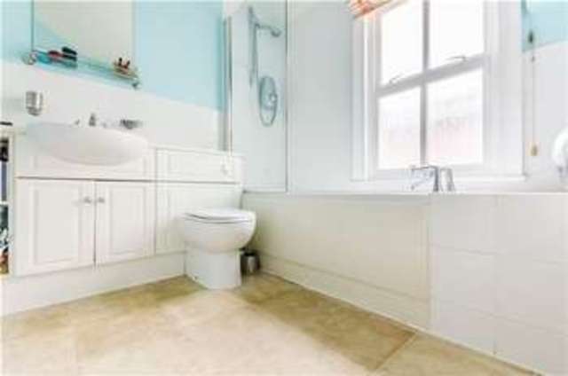  Image of 4 bedroom Detached house for sale in Leys Road Cambridge CB4 at Cambridge, CB4 2AT