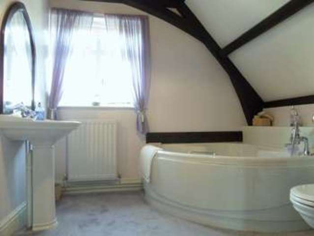  Image of 5 bedroom Detached house for sale in Lincoln Road Northborough Peterborough PE6 at Lincoln Road Northborough Peterborough, PE6 9BL