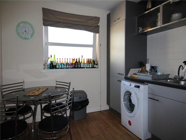  Image of 2 bedroom Flat to rent in Links Road Aberdeen AB24 at City Centre Aberdeen Aberdeen, AB24 5EH