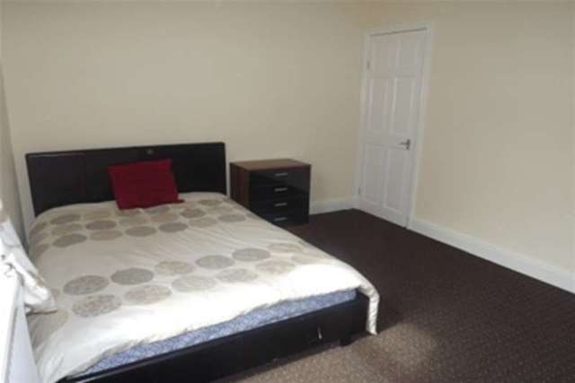  Image of 2 bedroom Detached house to rent in Lionel Street Burnley BB12 at Burnley, BB12 6RA