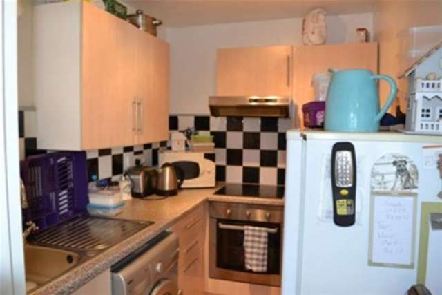  Image of 2 bedroom Flat to rent in Bay Tree Hill Liskeard PL14 at Liskeard, PL14 4GD